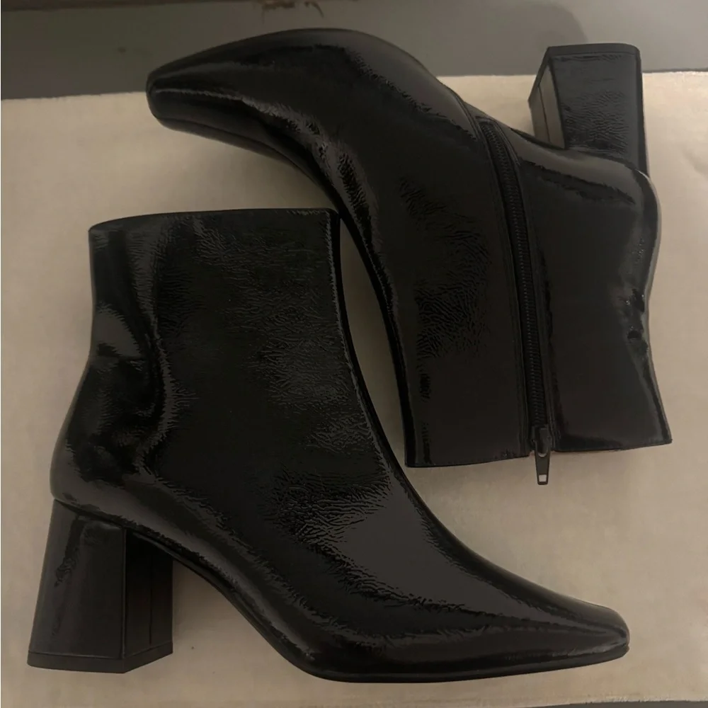 Journee Collection Glossy Black Ankle Booties